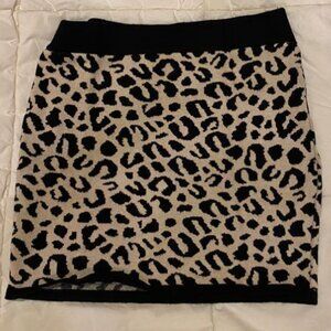 Forever 21 Cheetah/Leopard Print Skirt